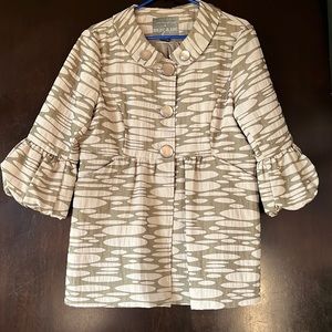 Mac & Jac 3 button puffy 3/4 sleeve jacket- like new, size 14